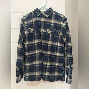 Patagonia Flannel Size Medium